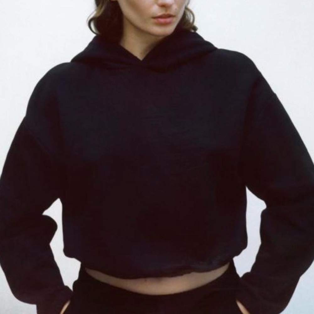 Zara Black Cropped Hoodie